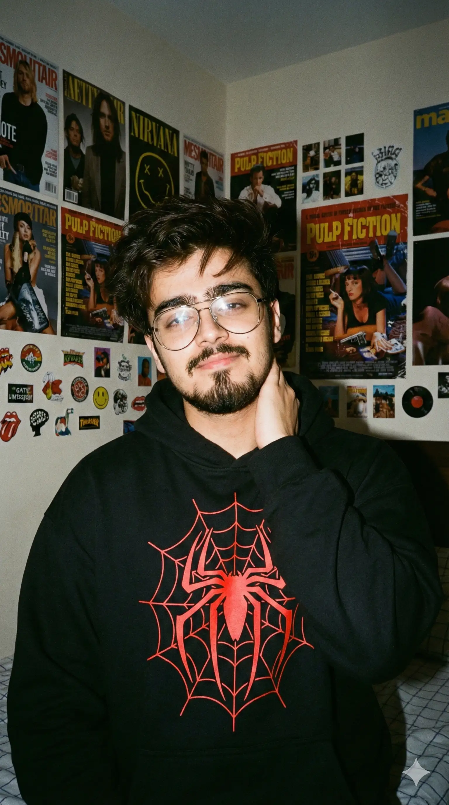 Nineties Flash Room Portrait - Potrait AI Prompt